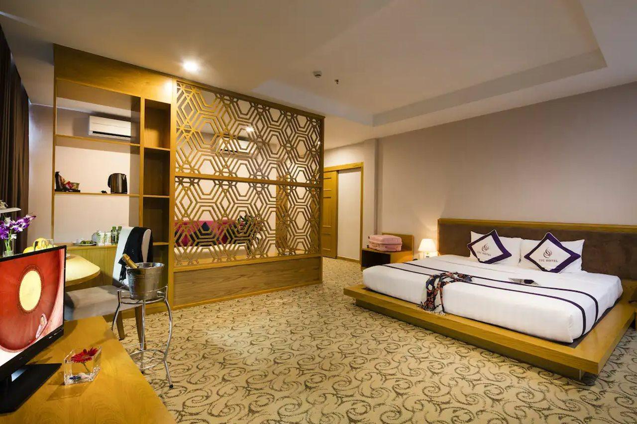 Ttc Hotel Deluxe Airport Ho Chi Minh-Byen Eksteriør billede