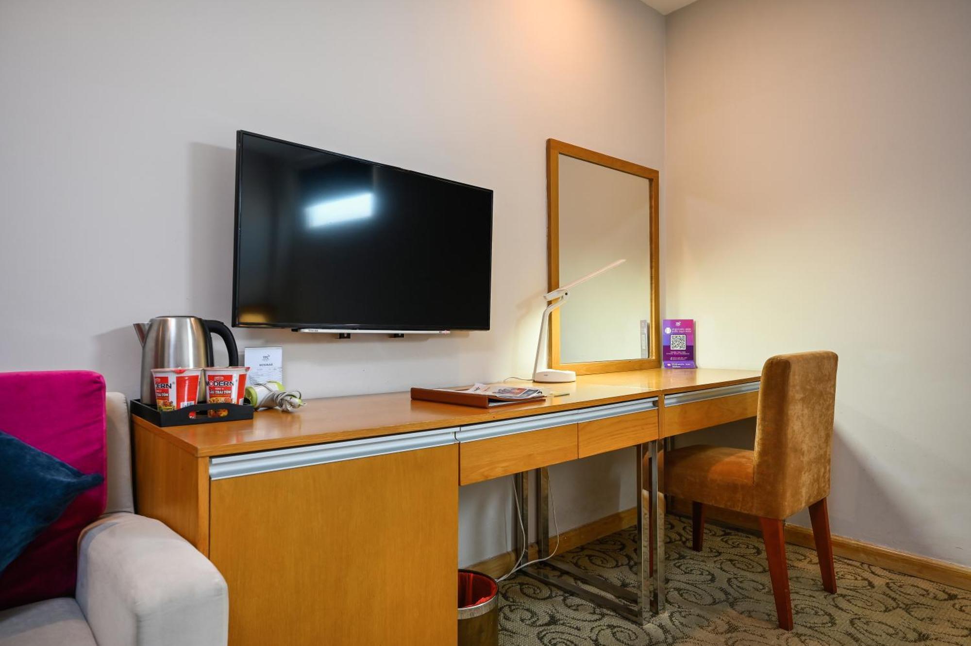 Ttc Hotel Deluxe Airport Ho Chi Minh-Byen Eksteriør billede